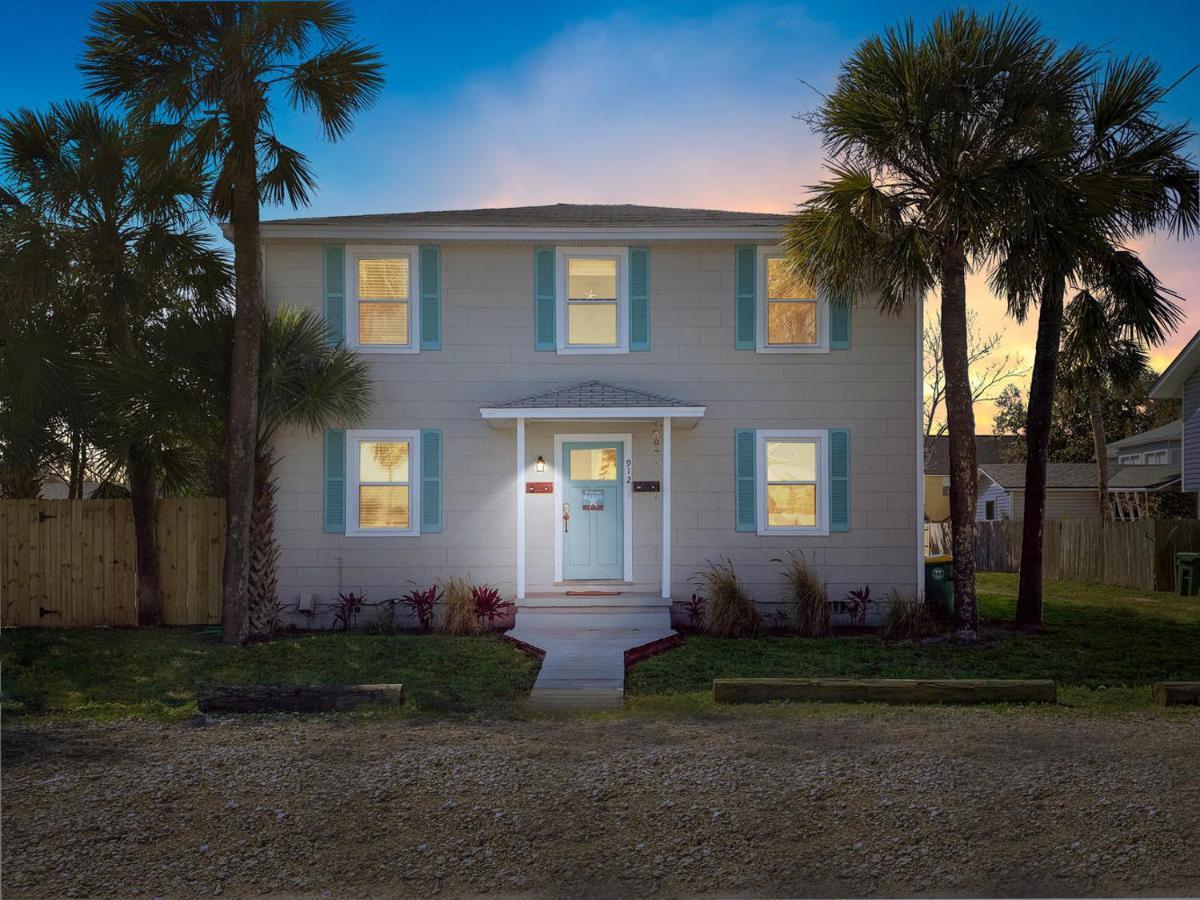 Seas The Day - 4 Blocks To The Beach, Restaurant, And Bar District - Great Deck And Outdoor Space!! Jacksonville Beach Bagian luar foto