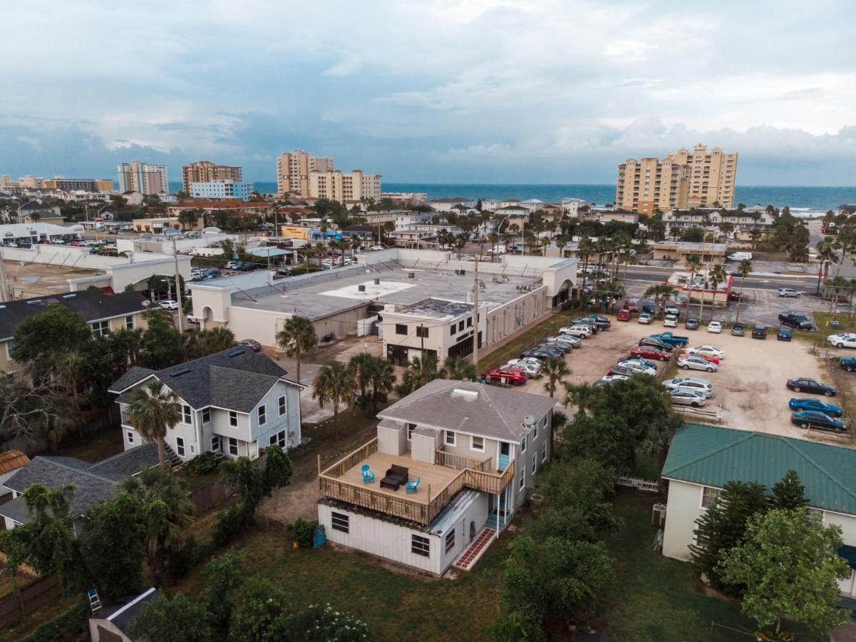 Seas The Day - 4 Blocks To The Beach, Restaurant, And Bar District - Great Deck And Outdoor Space!! Jacksonville Beach Bagian luar foto