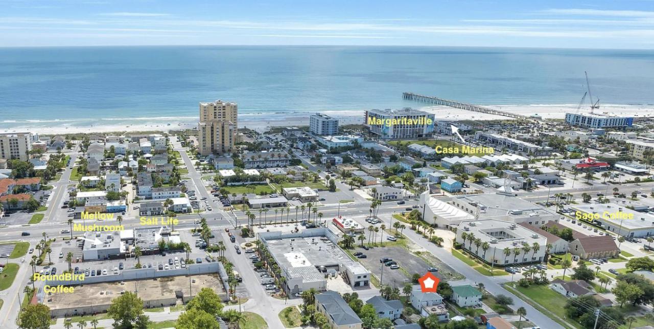 Seas The Day - 4 Blocks To The Beach, Restaurant, And Bar District - Great Deck And Outdoor Space!! Jacksonville Beach Bagian luar foto